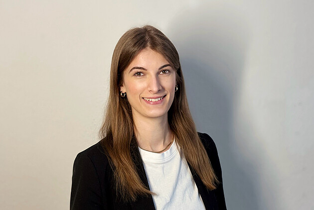 Eva Hündöl